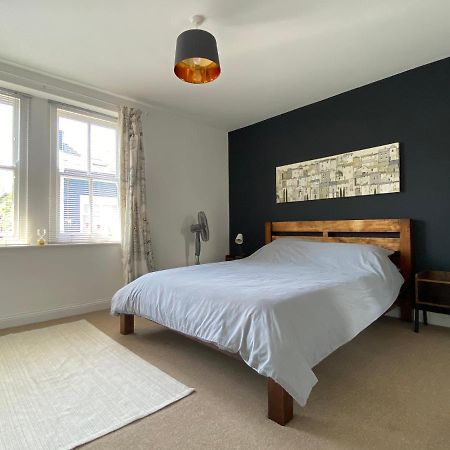 15 Queen Street, Flat 2 Ulverston Extérieur photo