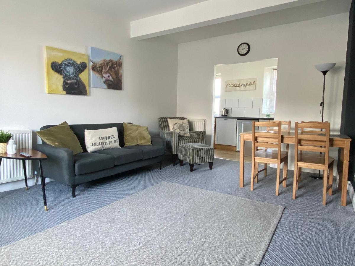 15 Queen Street, Flat 2 Ulverston Extérieur photo